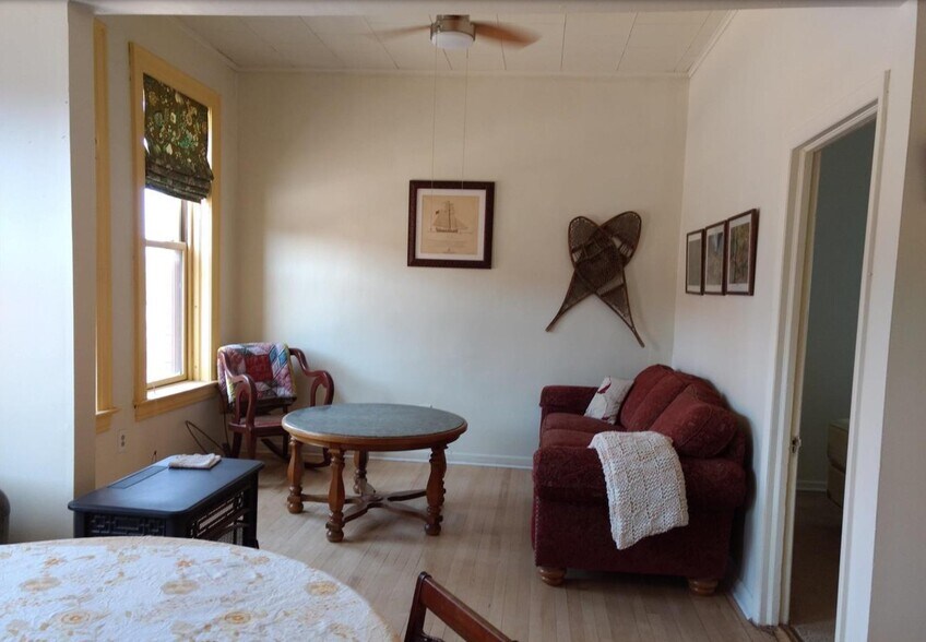 More Photos Of 300 6th St, Calumet Storefront Retail Residential For Sale