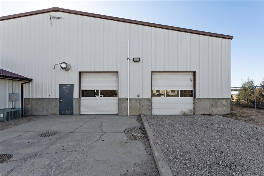 More Photos Of 12104 Deike Ct, Cheyenne Truck Terminal For Sale