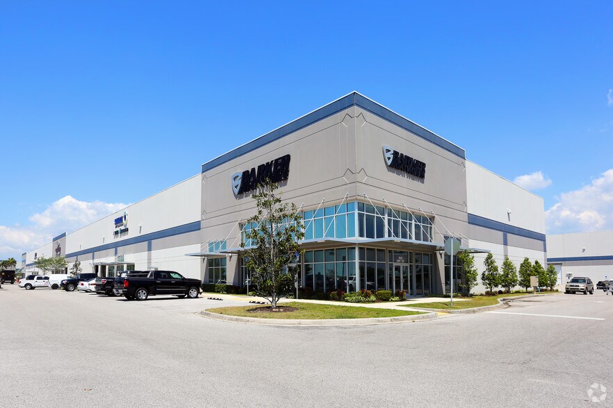 Primary Photo Of 7910 25th Ct E, Sarasota Warehouse For Lease