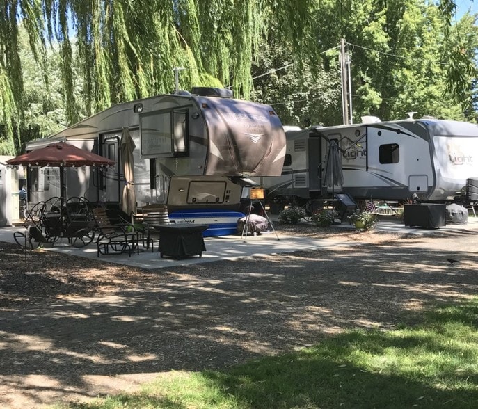 More Photos Of 18617 W Williams Lake Rd, Cheney Trailer Camper Park For Lease