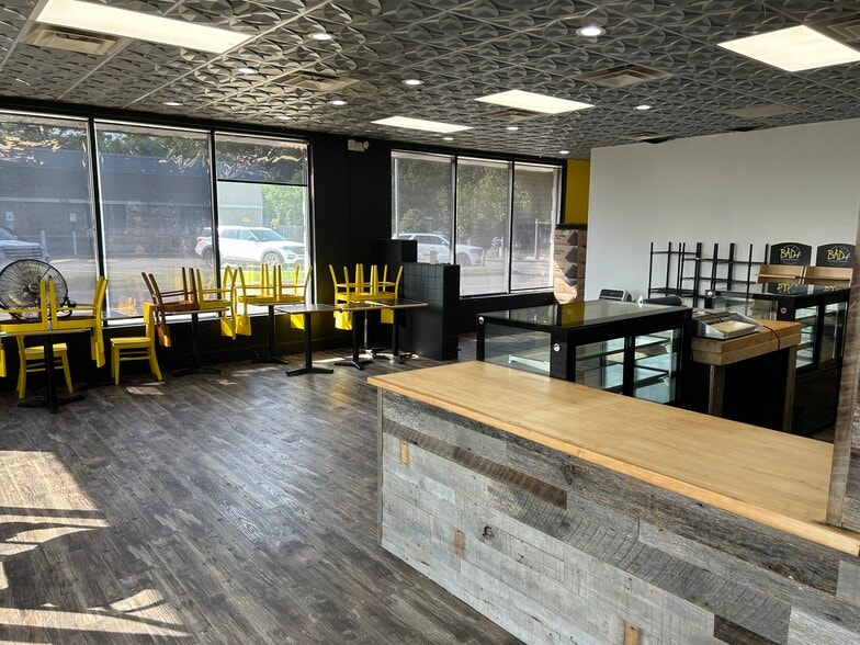 More Photos Of 1100-1102 State Route 34, Aberdeen Unknown For Lease