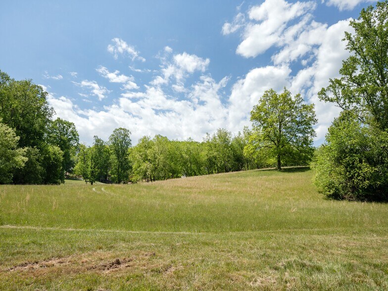 More Photos Of , Mills River Unknown For Sale