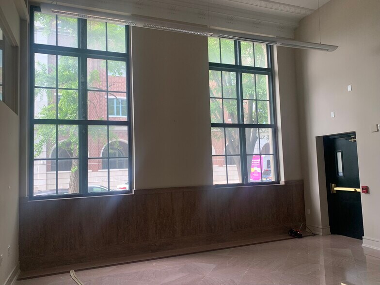 More Photos Of 48-50 W Chestnut St, Lancaster Office For Lease