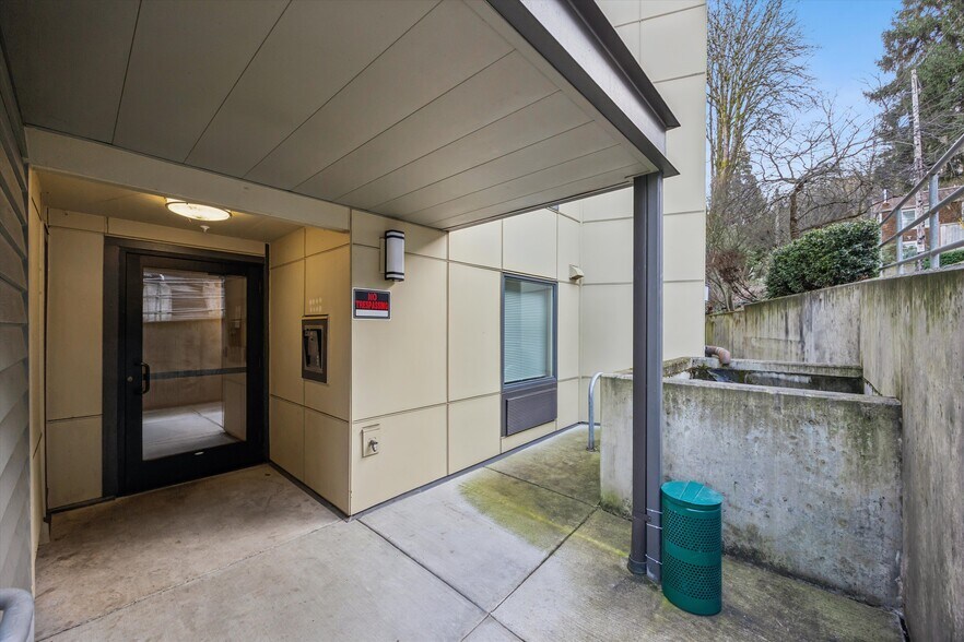 More Photos Of 2926 SW 4th Ave, Portland Apartments For Sale