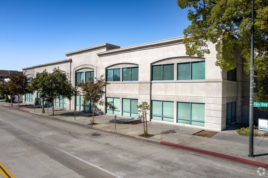 More Photos Of 257 S Fair Oaks Ave, Pasadena Office For Lease