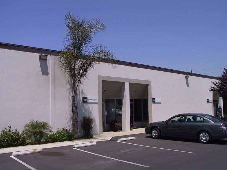 More Photos Of 4332-4358 E La Palma Ave, Anaheim Warehouse For Lease
