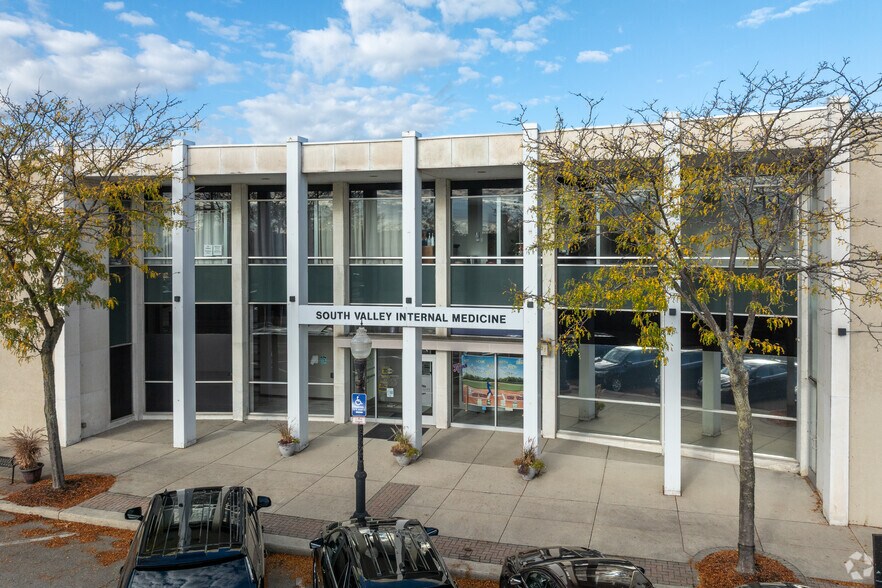 More Photos Of 2674 W Jefferson Ave, Trenton Medical For Lease