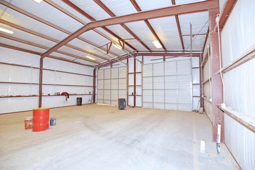 More Photos Of 10503 W County Rd 72, Midland Warehouse For Lease