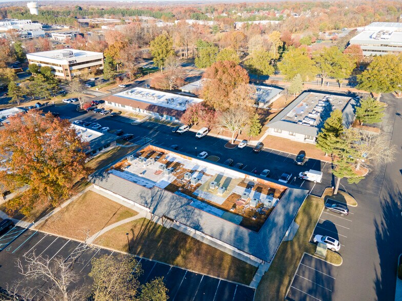Primary Photo Of 1002-2001 Lincoln Dr W, Marlton Office For Lease