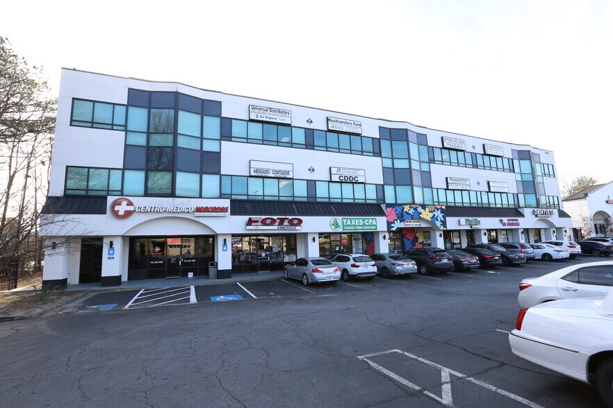 More Photos Of 5700-5730 Buford Hwy, Norcross Unknown For Lease