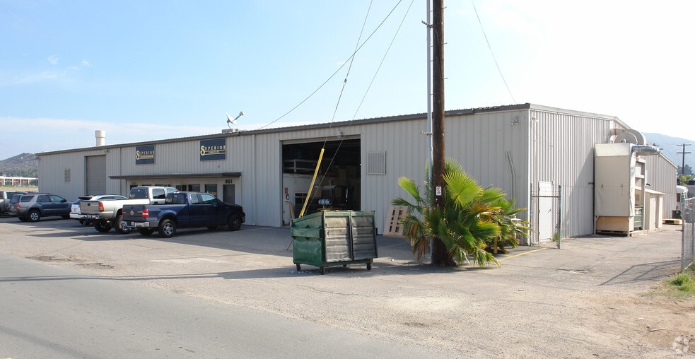 More Photos Of 8157-8159 W Wing Ave, El Cajon Manufacturing For Sale