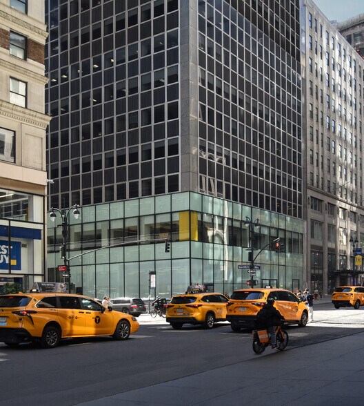 More Photos Of 529 5th Ave, New York Office For Lease