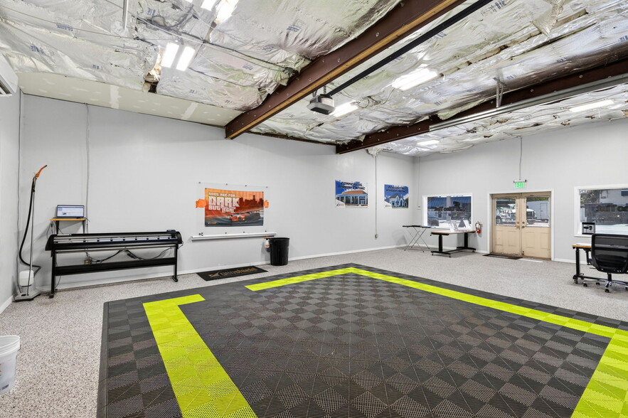 More Photos Of 80 S Mccall Rd, Englewood Office For Sale