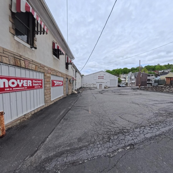 More Photos Of 330 E Norwegian St, Pottsville General Retail For Sale