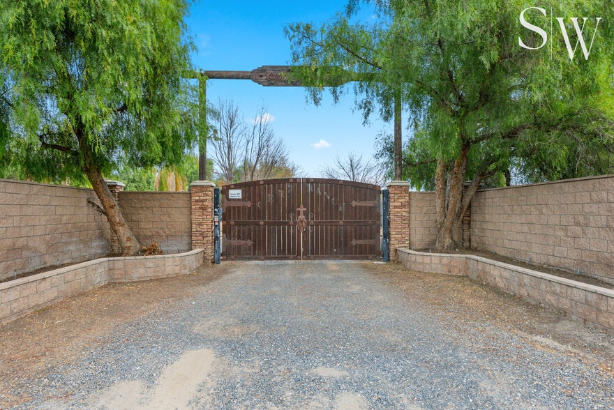 More Photos Of 805 N Sanderson Ave, San Jacinto Specialty For Sale