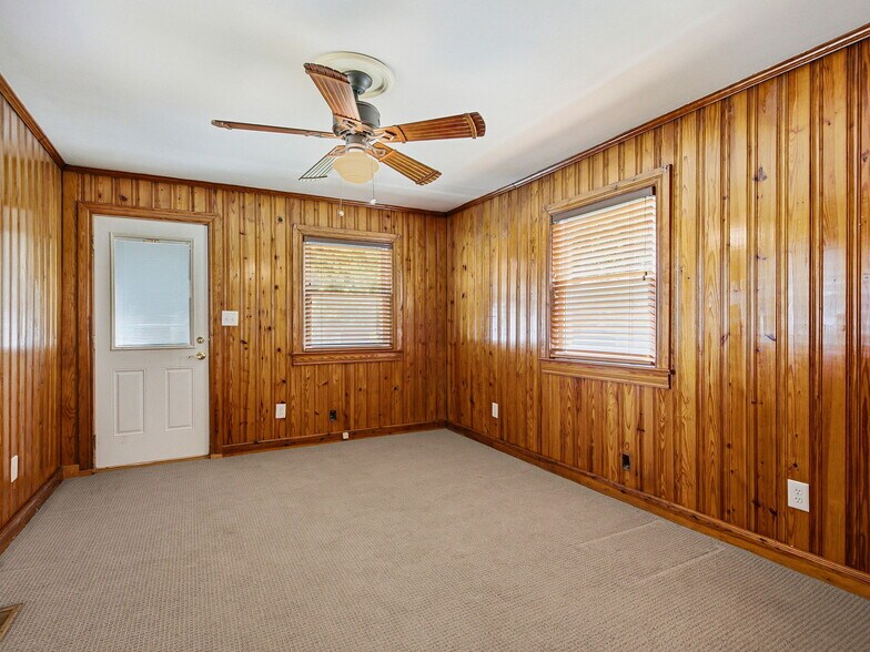 More Photos Of 1063 Louisville Hwy, Goodlettsville Flex For Sale