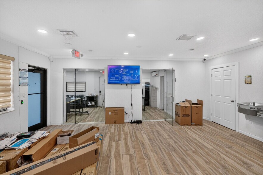 More Photos Of , Miami Office For Sale