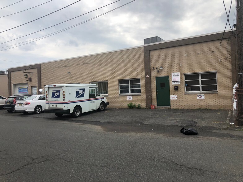 More Photos Of 960 Koehl Ave, Union Township Industrial For Sale