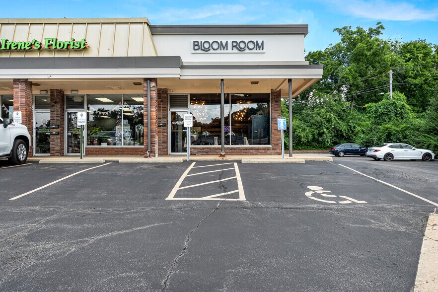 More Photos Of 4311-4345 Telegraph Rd, Saint Louis Storefront For Lease