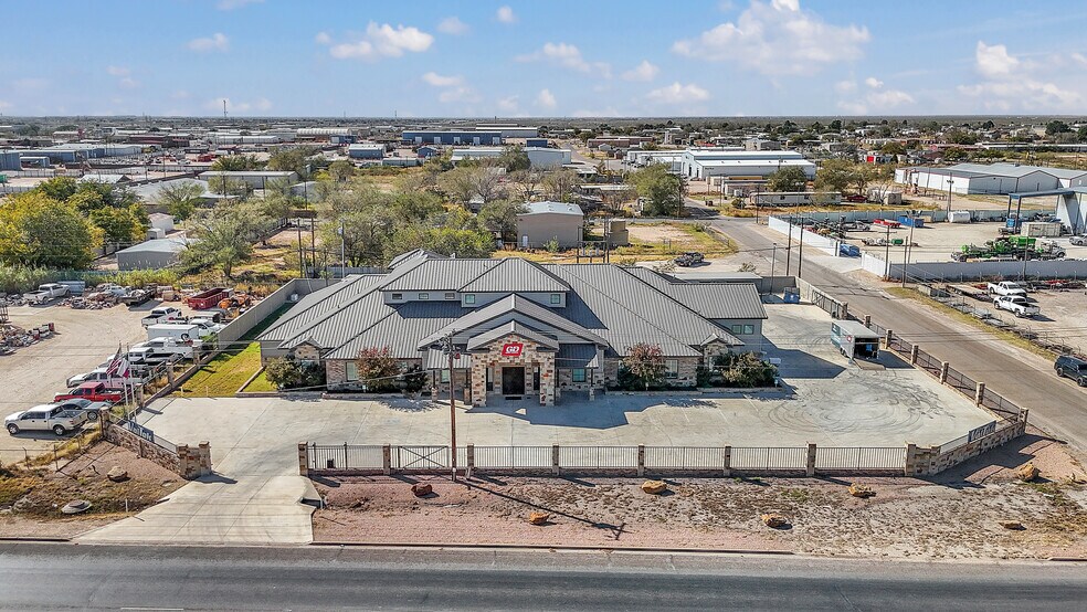 More Photos Of 4313 N County Rd W, Odessa Office For Sale