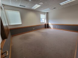 More Photos Of 5929 S Mogen Ave, Sioux Falls Office For Lease