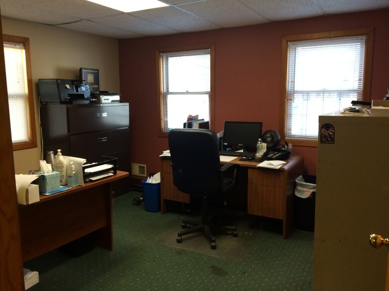 More Photos Of 345 Boston Post Rd, Sudbury Medical For Lease