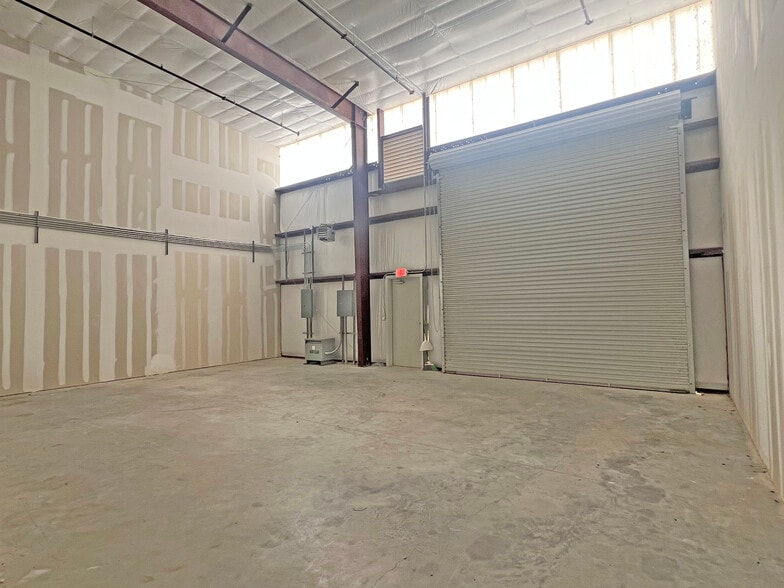 More Photos Of 26077 Nelson Way, Katy Light Distribution For Sale