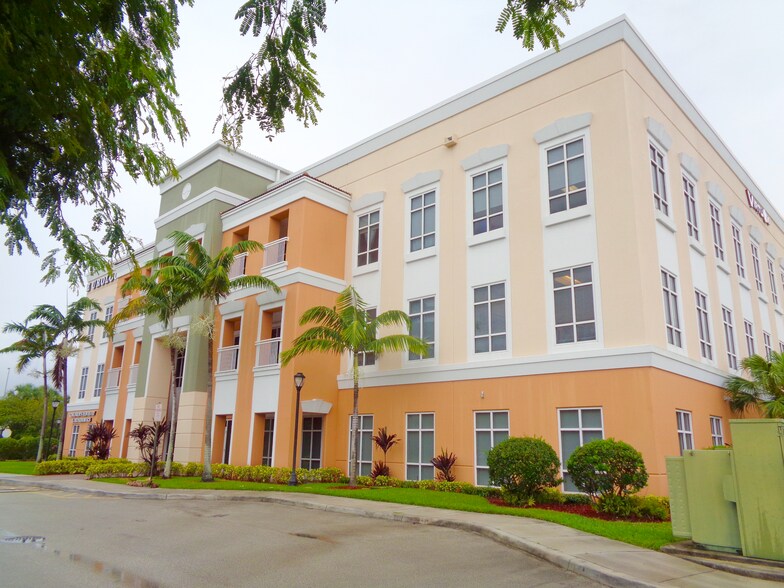 More Photos Of 5850 Coral Ridge Dr, Coral Springs Medical For Sale