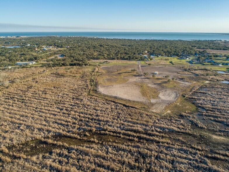 More Photos Of 6498 Highway 35 North, Rockport Land For Sale