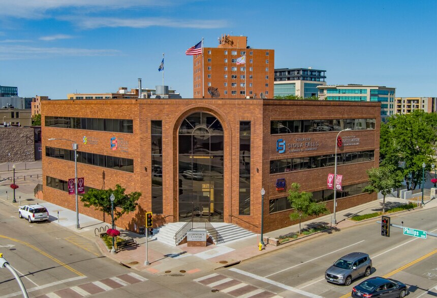 Primary Photo Of 200 N Phillips Ave, Sioux Falls Office For Lease