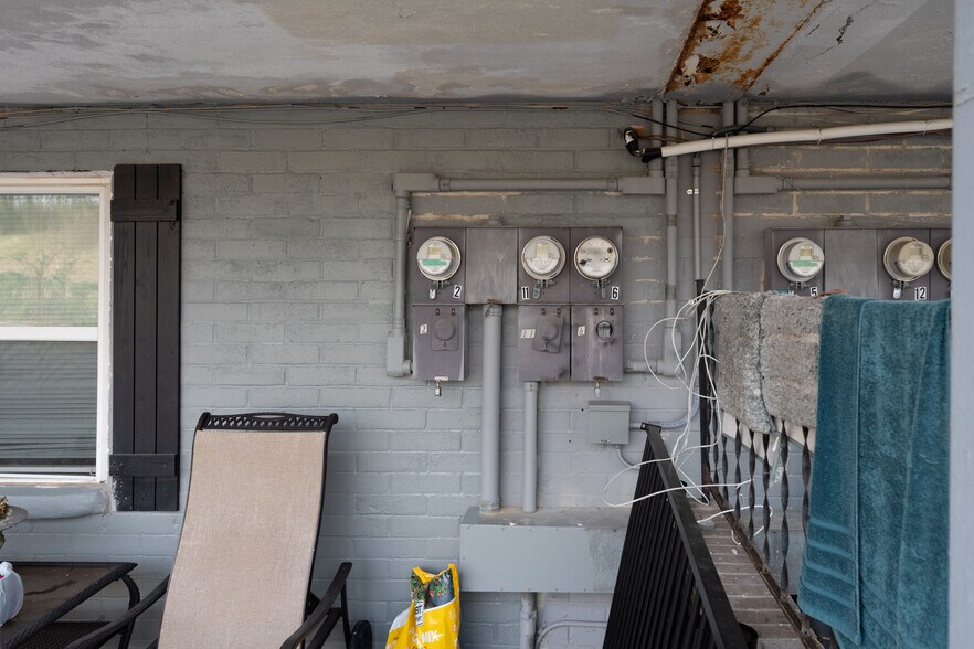 More Photos Of 2465 Benton Young Rd, Cookeville Apartments For Sale