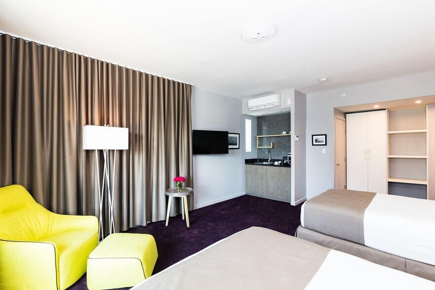 More Photos Of 4121 Indian Creek Dr, Miami Beach Hotel For Sale