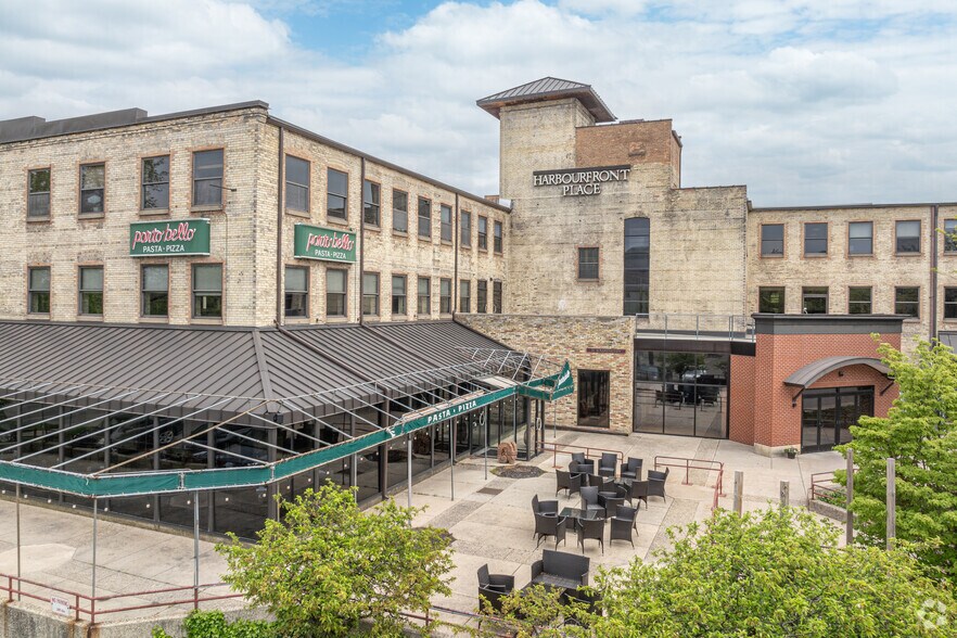 More Photos Of 41 Washington Ave, Grand Haven Office For Sale