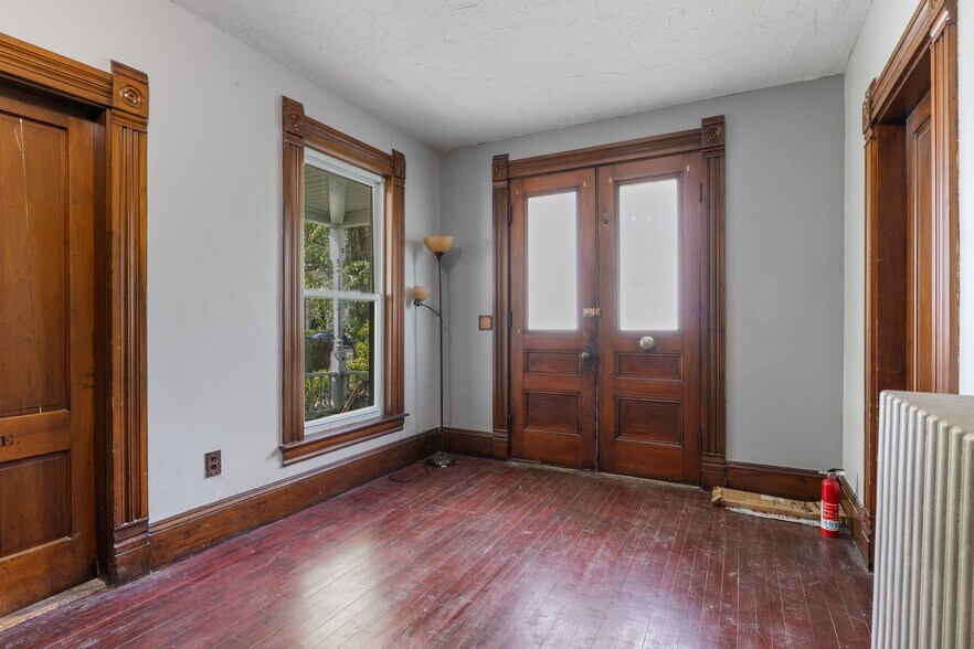 More Photos Of 81 Main St, Raymond Apartments For Sale