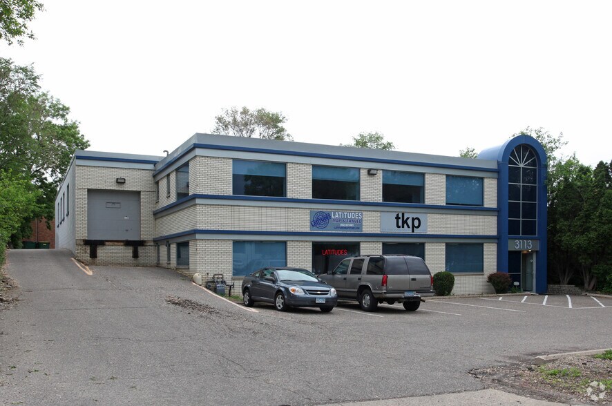 Primary Photo Of 3113 S Lynn Ave, Minneapolis Research And Development For Lease