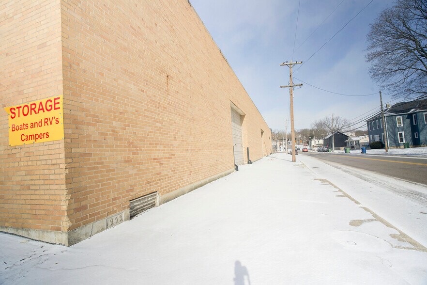 More Photos Of 221 S Walnut Ave, Sidney Warehouse For Sale