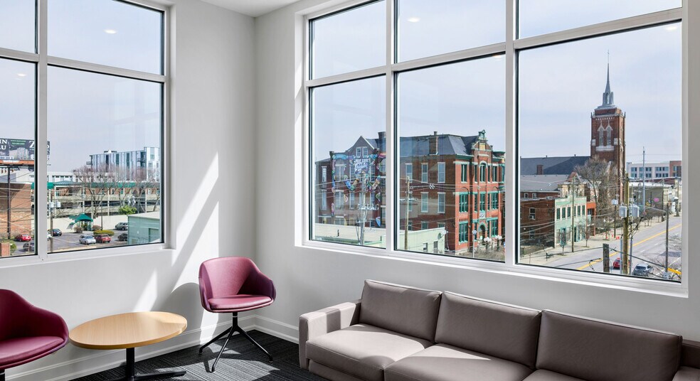More Photos Of 552 E Market St, Louisville Office For Lease