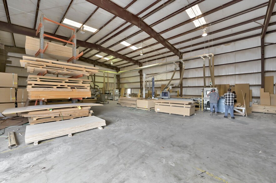 More Photos Of 1720 FM 1960 Rd E, Houston Warehouse For Sale