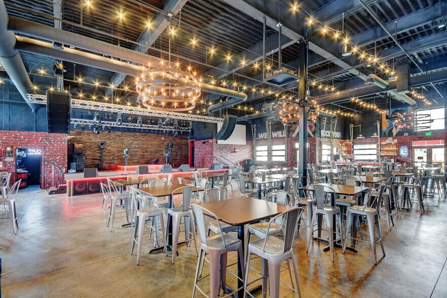 More Photos Of 11160 S Pikes Peak Dr, Parker Restaurant For Sale