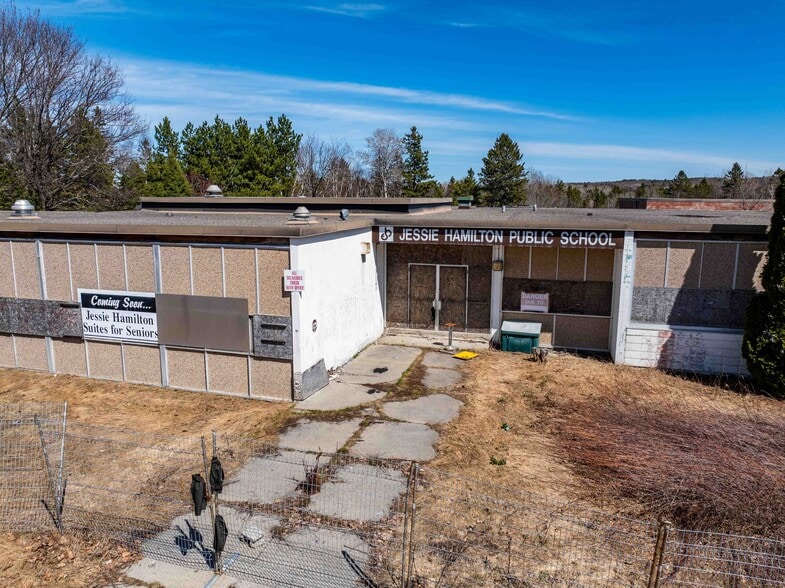 More Photos Of 16 Jessie st, Lively Schools For Sale