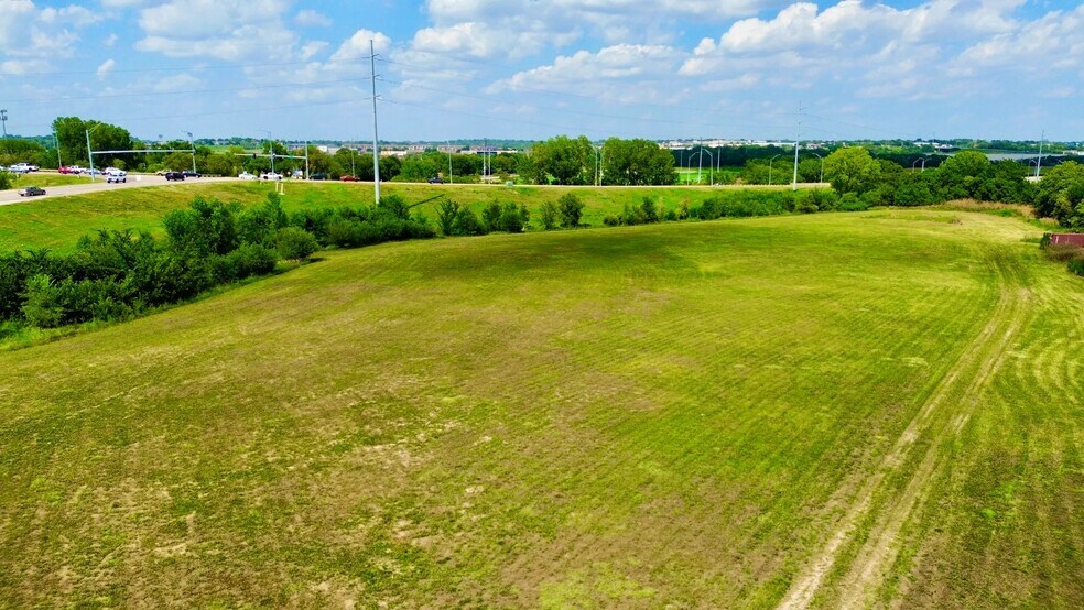 More Photos Of S 120th Street & Giles Road, La Vista Land For Sale