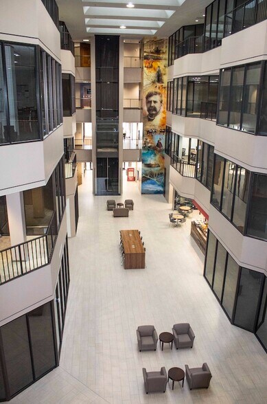 More Photos Of 5350 S Staples St, Corpus Christi Office For Lease