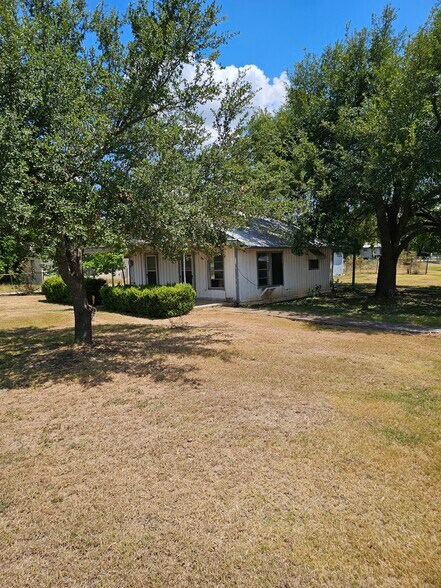 More Photos Of 1080 W Goforth Rd, Buda Land For Sale