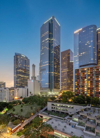 More Photos Of 350 S Grand Ave, Los Angeles Office Residential For Lease