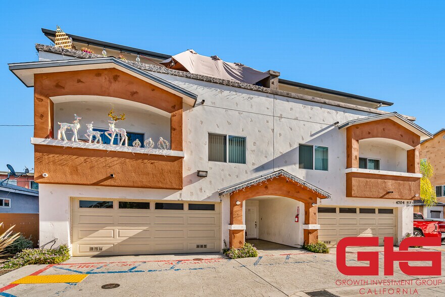 More Photos Of 4704 Florence Ave, Bell Apartments For Sale