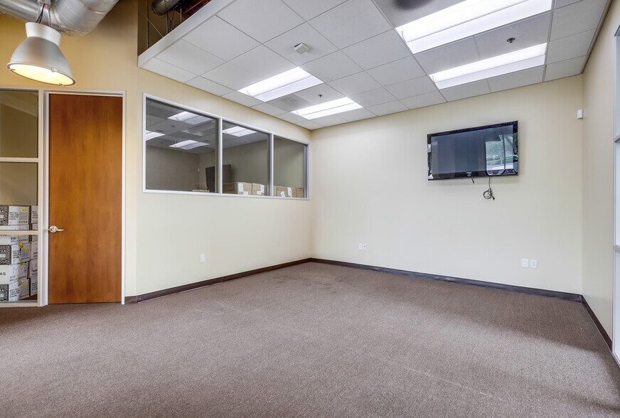 More Photos Of 16520 Bake Pky, Irvine Office For Lease