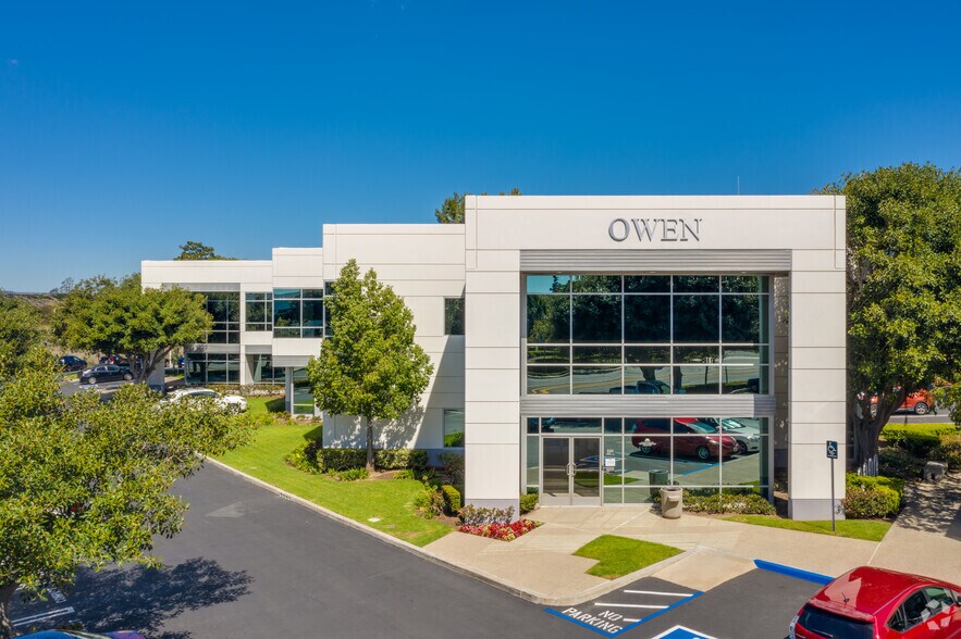 More Photos Of 212 Technology Dr, Irvine Unknown For Lease