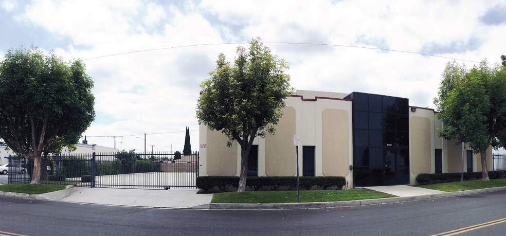 Primary Photo Of 16737 Parkside Ave, Cerritos Manufacturing For Sale