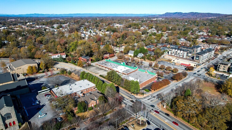 More Photos Of 429 N Main St, Greenville Office Residential For Sale