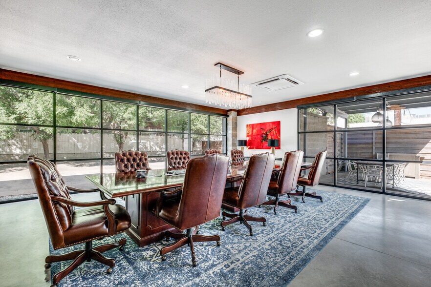 More Photos Of 3006 Cole Ave, Dallas Office For Sale